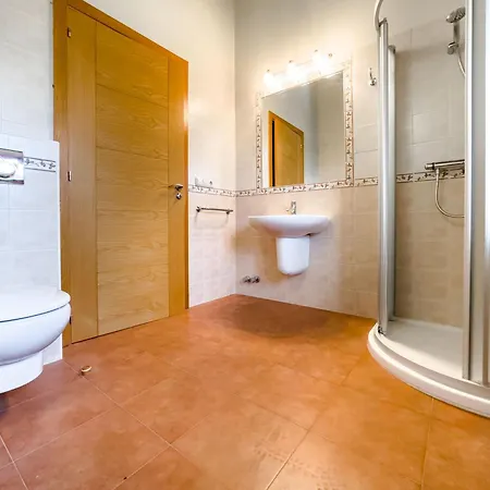 Amplia En Entorno Natural *